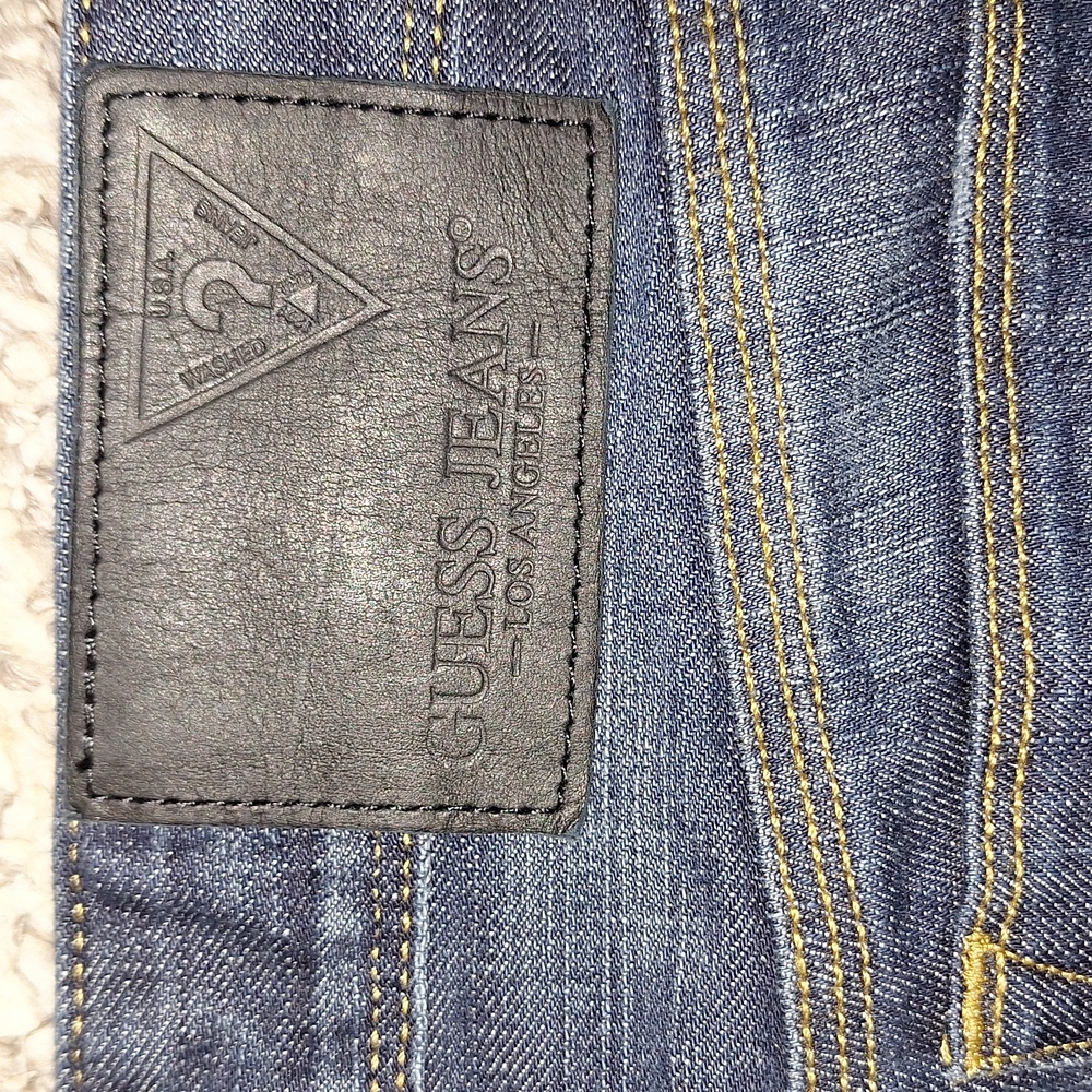 Guess Jeans, Lincoln Slim Straight - Picture 2 of 6